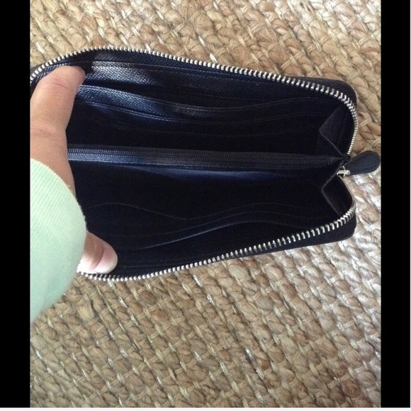 NWT Coach Wallet - Picture 5 of 7